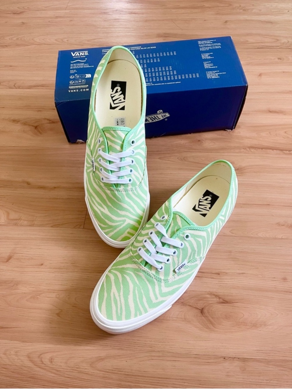 Vans Premium Authentic Shoe Women 8.5 US - Picture 6 of 13